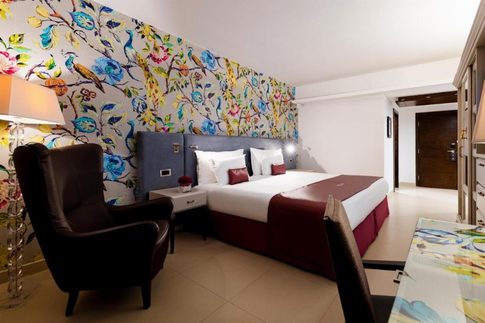 Room image 2