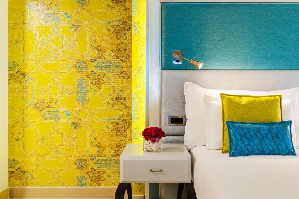 Room image 4