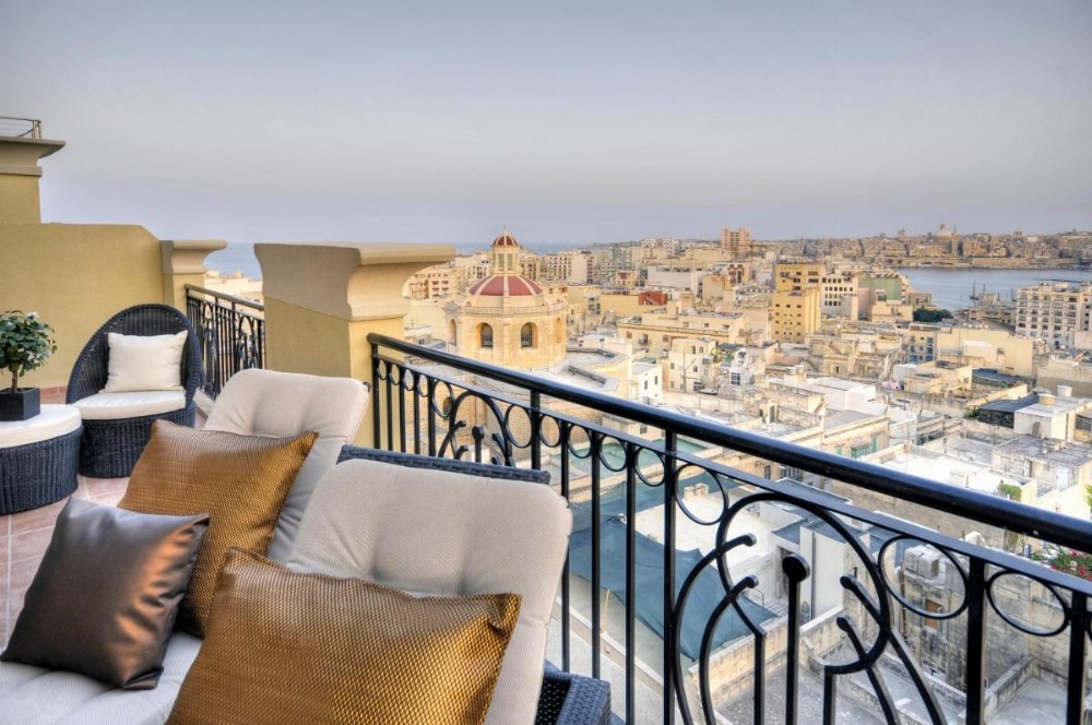 The Palace Hotel Image 44