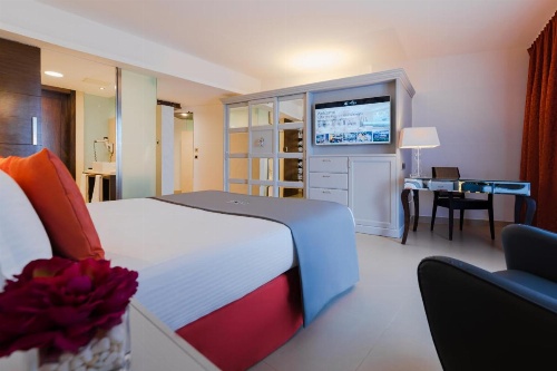 The Palace Hotel image 5